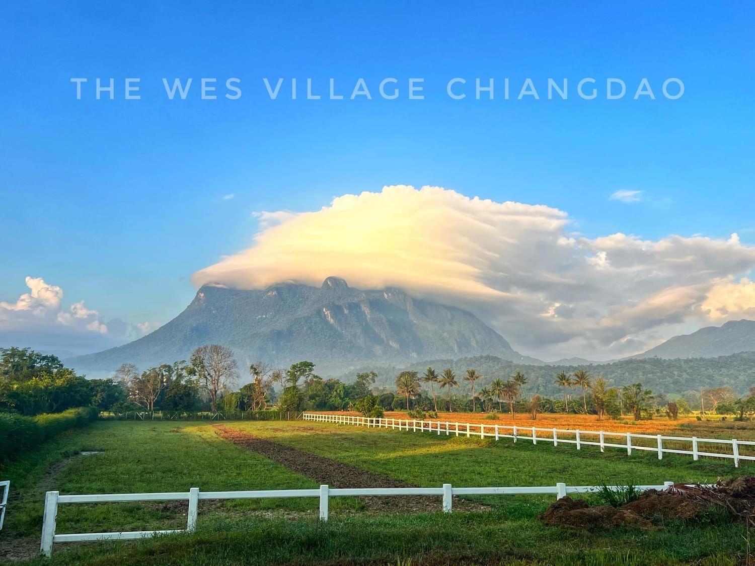 The Wes Village, Incl Free Breakfast & 100 Thb Food Gift Чианг Дао Экстерьер фото