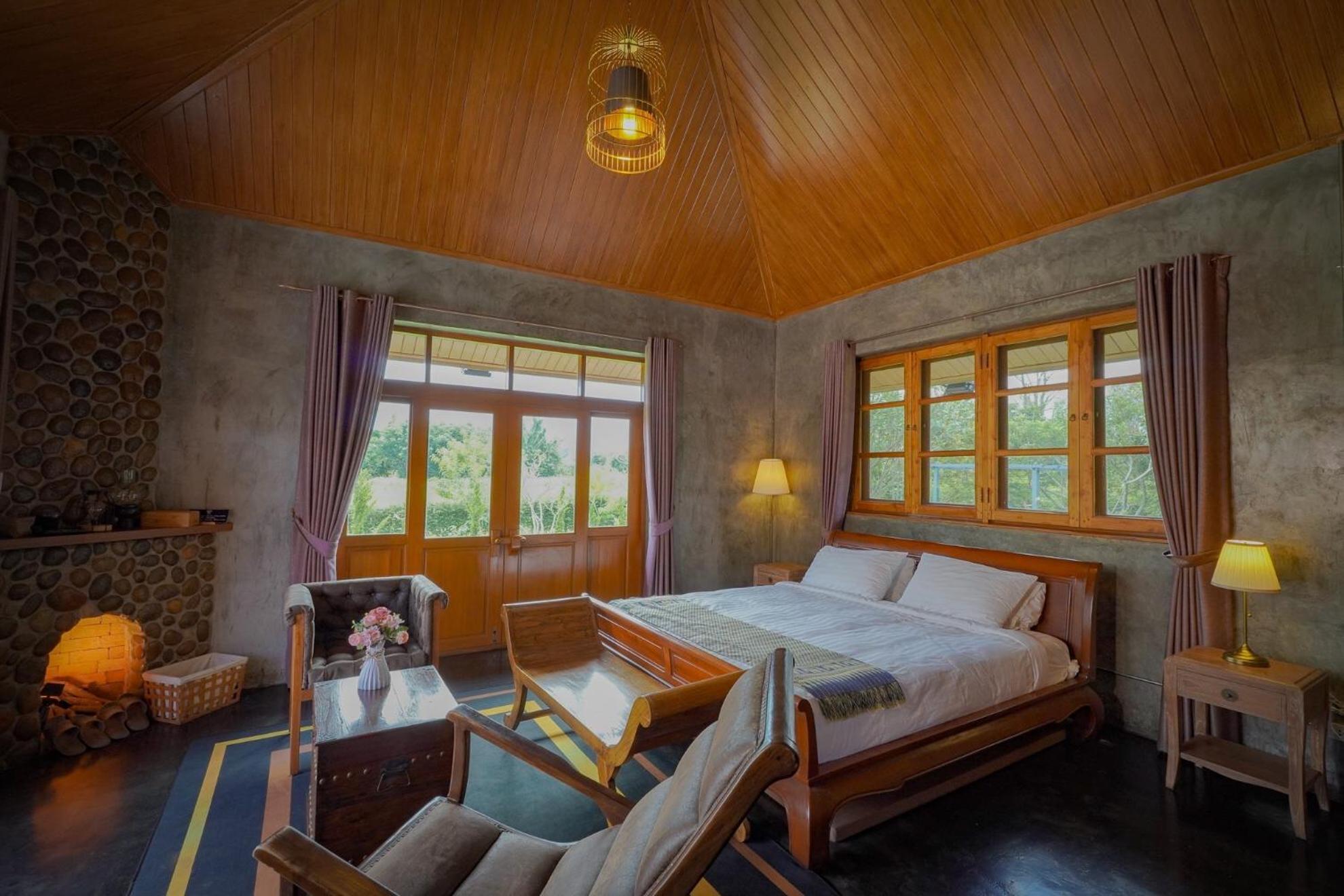 The Wes Village, Incl Free Breakfast & 100 Thb Food Gift Чианг Дао Экстерьер фото